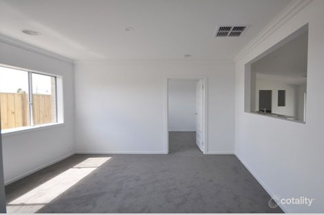 Property photo of 9 Manningham Court Warragul VIC 3820