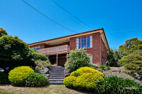 Property photo of 3 Songbird Avenue Chirnside Park VIC 3116