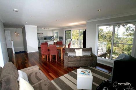 Property photo of 5 Brisbania Close Saratoga NSW 2251