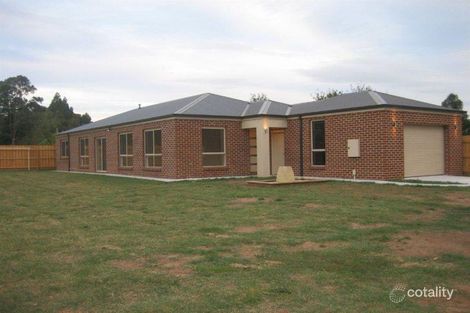 13 Allambee St, Darnum, VIC 3822