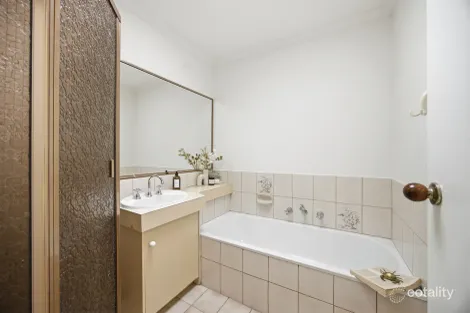 Property photo of 2 Debson Close Boronia VIC 3155