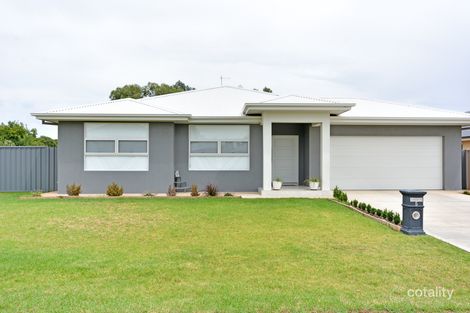 Property photo of 5 Ellendon Place Leeton NSW 2705