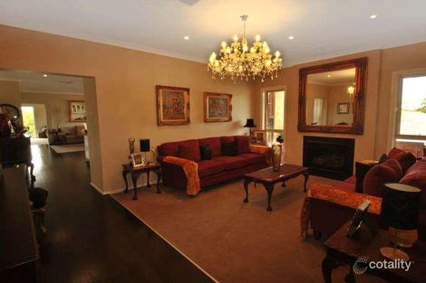 Property photo of 13 Carmelo Court Wallan VIC 3756