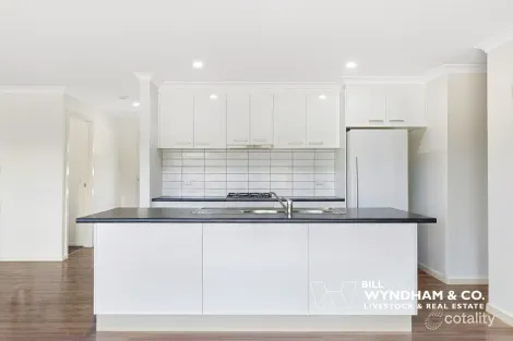Property photo of 57 Koraleigh View Nicholson VIC 3882