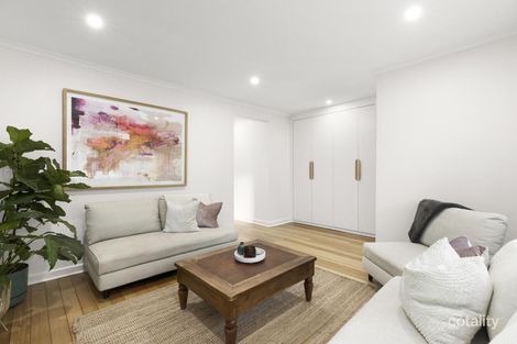 Property photo of 51 Joynt Street Macleod VIC 3085