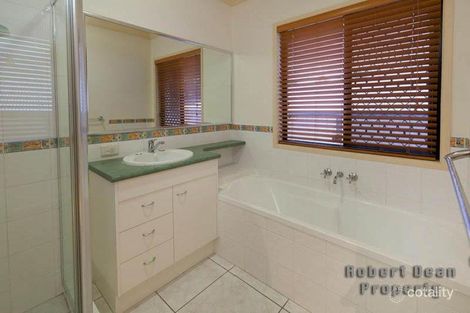 Property photo of 12 Saffron Place Seventeen Mile Rocks QLD 4073