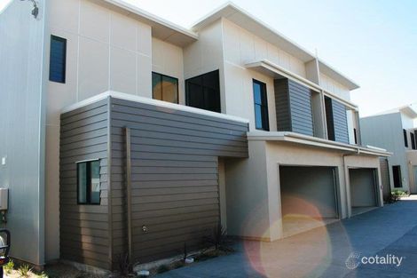 2/12 Water St, Bundaberg South, QLD 4670