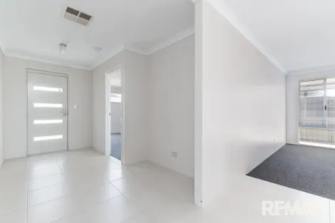 Property photo of 9 Stilton Pass Aveley WA 6069