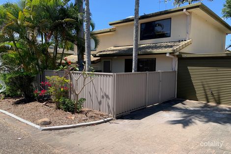 38/71 Olsen Ave, Labrador, QLD 4215