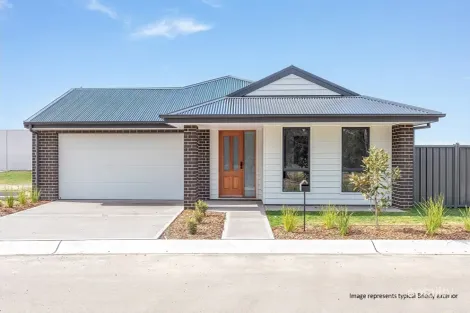 Property photo of 8 Hobbs Place Eden NSW 2551