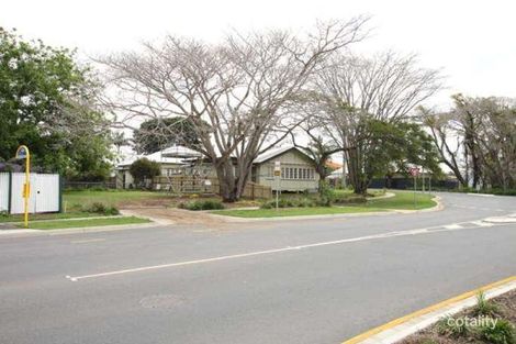 Property photo of 10 Softstone Street Tennyson QLD 4105