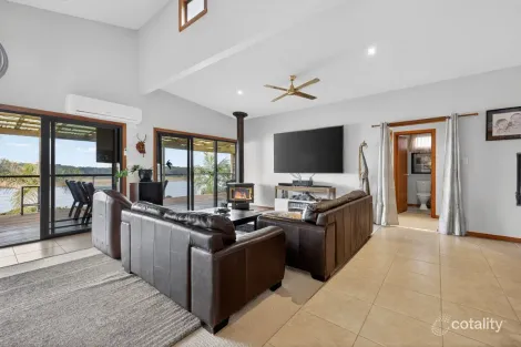 Property photo of 18 Katrina Crescent Glenmaggie VIC 3858
