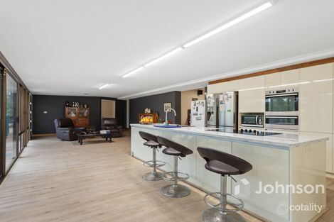 Property photo of 6 Tenterfield Court Helensvale QLD 4212