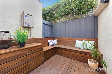 Property photo of 2/50 Ormond Road Elwood VIC 3184