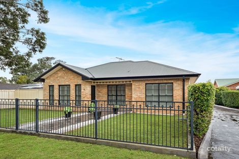 5/4 Crawford Ave, Tenambit, NSW 2323