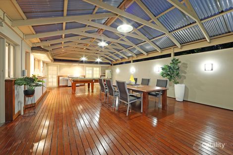 Property photo of 32 Lakeside Boulevard Rowville VIC 3178