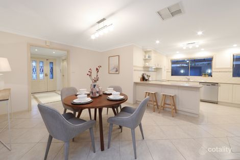 Property photo of 32 Lakeside Boulevard Rowville VIC 3178