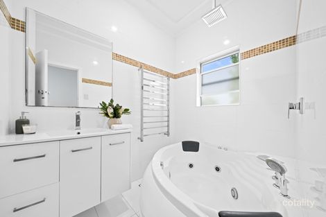 2/18 Maher Cl, Beecroft, NSW 2119