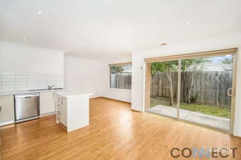 Property photo of 7/7-11 Kanooka Grove Doveton VIC 3177