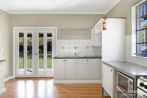 Property photo of 48 Sisely Avenue Wangaratta VIC 3677