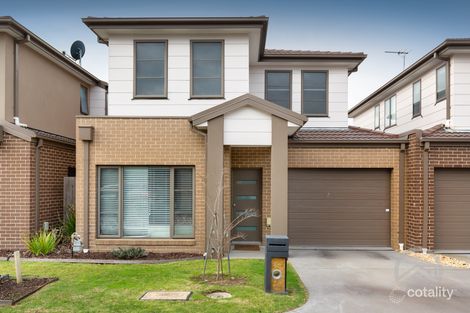 Property photo of 9 Charger Lane Cranbourne East VIC 3977