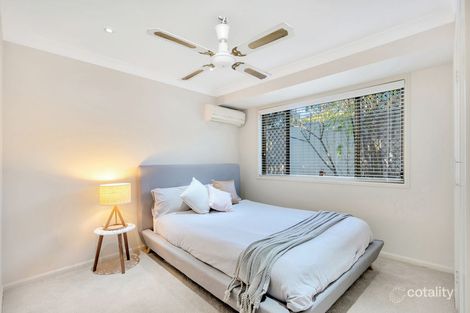 Property photo of 2 Lefroy Court Carrara QLD 4211