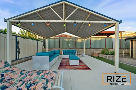 Property photo of 41 Hinckley Parkway Hocking WA 6065