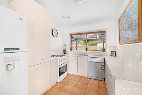 Property photo of 42 Carrington Crescent Carrum Downs VIC 3201
