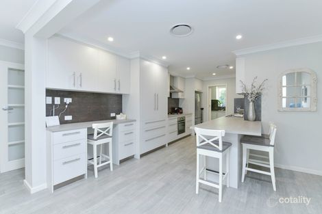 18 Michael Rd, Waikiki, WA 6169
