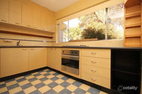 Property photo of 27/58 Bennelong Crescent Macquarie ACT 2614