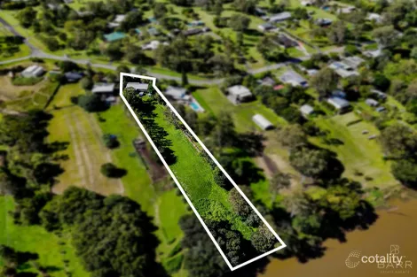 Property photo of 105 Riverside Avenue Barellan Point QLD 4306