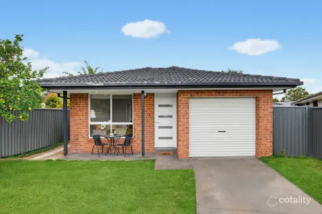 1/16 Bounty Cres, Bligh Park, NSW 2756