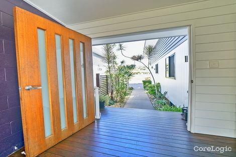 Property photo of 1/15 Waterfront Drive Agnes Water QLD 4677