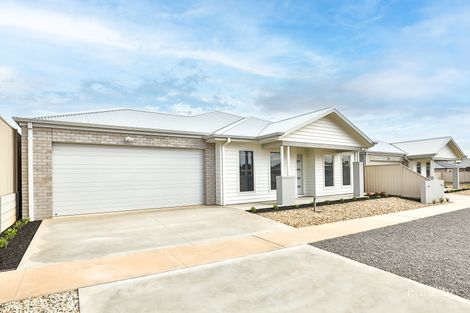 Property photo of 5A Como Drive Irymple VIC 3498