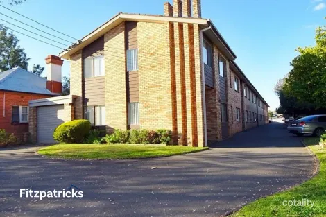 4/49 Simmons St, Wagga Wagga, NSW 2650