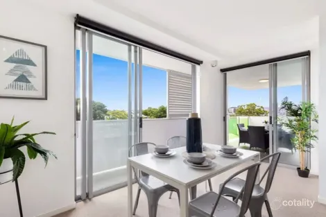 Property photo of 402/159 Logan Road Woolloongabba QLD 4102