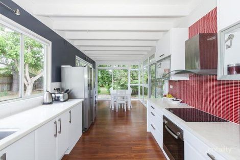 Property photo of 28 Chaseling Avenue Springwood NSW 2777