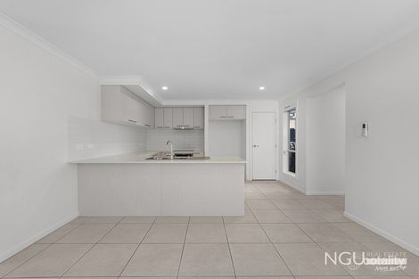 Property photo of 63 Leafcutter Circuit Ripley QLD 4306