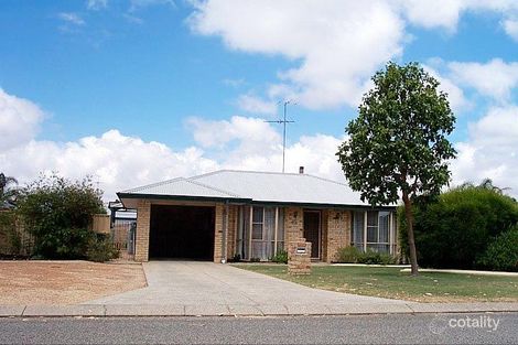 Property photo of 40 Leyburn Drive Halls Head WA 6210