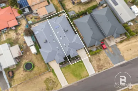 Property photo of 31B Rose Street Long Gully VIC 3550