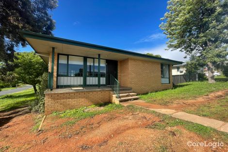 Property photo of 14 Cook Crescent Young NSW 2594