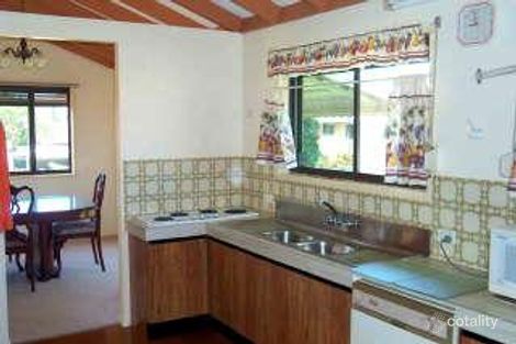 Property photo of 39 Glenlyn Street Wynnum West QLD 4178