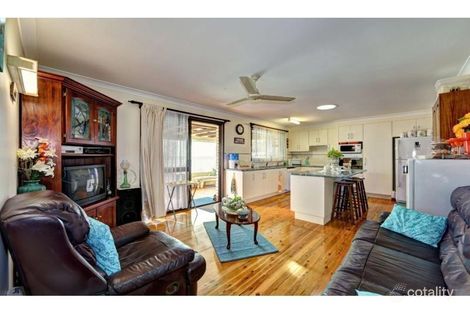Property photo of 8 Thomas Thomsen Drive Thabeban QLD 4670