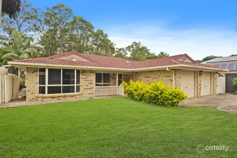 Property photo of 18 Oxford Crescent Bridgeman Downs QLD 4035