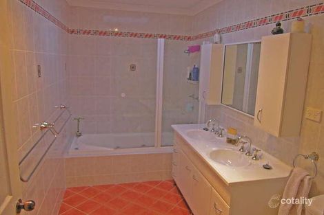Property photo of 52 Reilleys Road Winston Hills NSW 2153