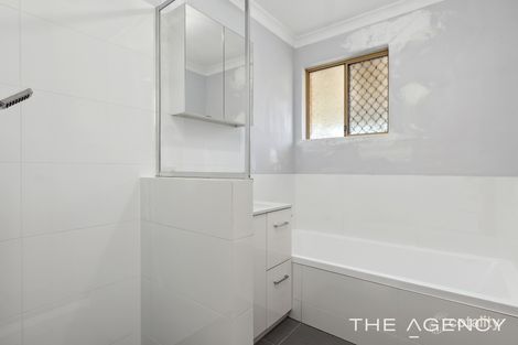 Property photo of 8 Veresdale Retreat Coodanup WA 6210