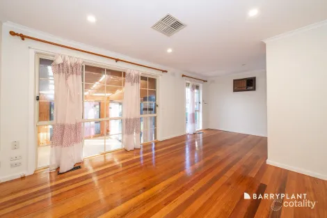 Property photo of 3 Corrigan Place Mill Park VIC 3082