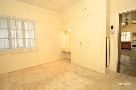 Property photo of 20 Gilmore Street Leichhardt QLD 4305