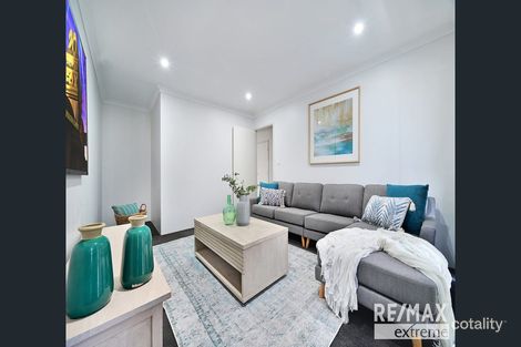 Property photo of 18 Partridge View Alkimos WA 6038