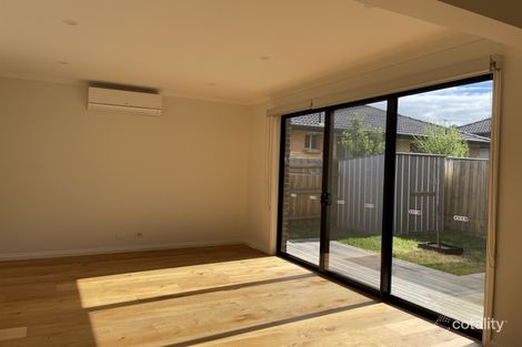 Property photo of 1/17 Leonie Avenue Mount Waverley VIC 3149
